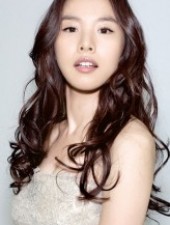 Jo Yoon Hee