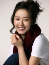 Jeong Yoo-mi (i)